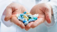 Un estudio alerta: tomar ibuprofeno o paracetamol podría aumentar la resistencia a los antibióticos
