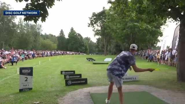 Iowa native Gannon Buhr wins Disc Golf World Championship