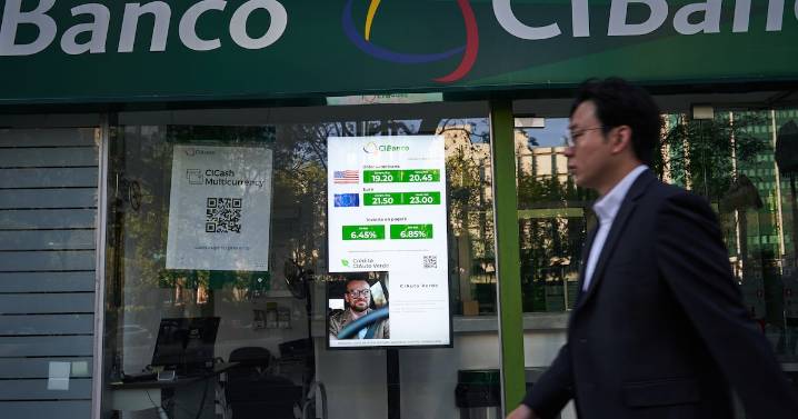 Venta de activos de CIBanco e Intercam es decisión técnica: Sheinbaum