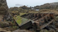 La marea destapa los restos del Iruz cuatro décadas después del naufragio
