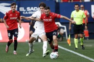 Osasuna desmonta al Valencia en 20 minutos