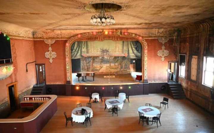 How one woman brought back glamour in a Minnesota opera house revival