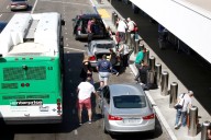 Piden a inmigrantes no viajar en el feriado del Día del Trabajo