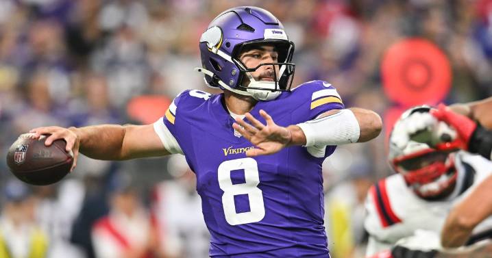 Report: Eagles are trading for Vikings QB Sam Howell