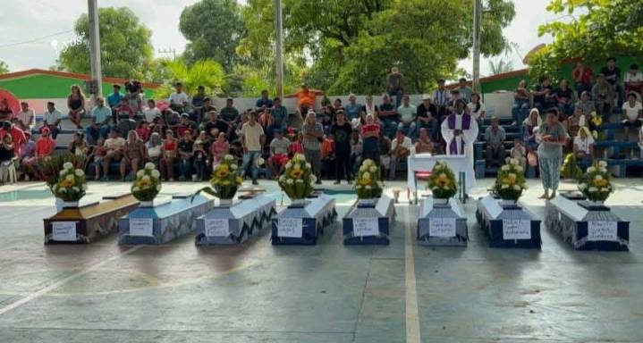 Asesinan a ocho policías comunitarios en un ataque armado en Guerrero