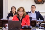 Presidenta Boluarte realiza visita de inspección en área destinada a penal “El Frontón"