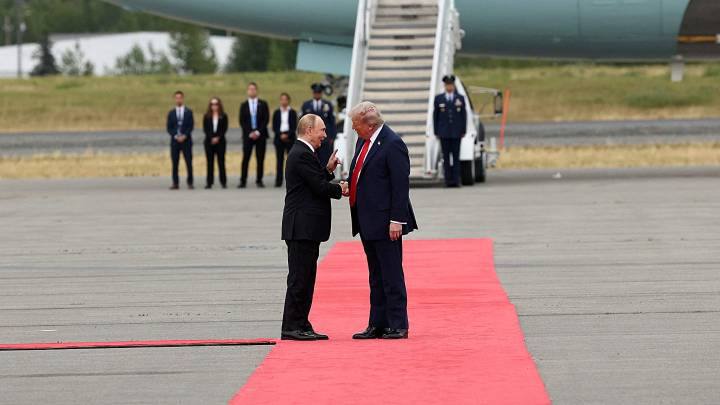 Trump y Putin Ya Están en Alaska: Así Será la Reunión Hoy en Base Militar en Anchorage