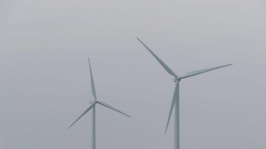 Trump launches natsec probe into wind imports