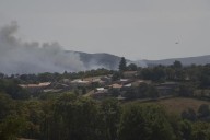 Estabilizados dos de los grandes incendios de Ourense