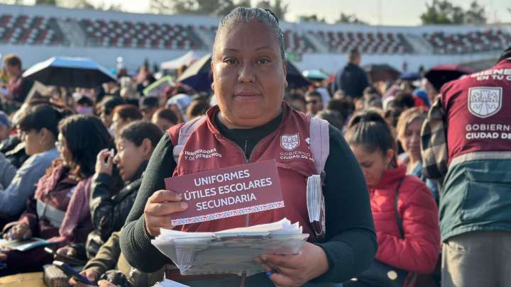 ¿No te Llegó Tarjeta de Uniformes y Útiles Escolares? En Estos Lugares la Dan el 15 de Agosto