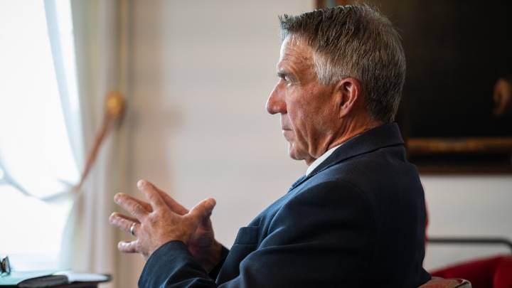 Phil Scott tells Pam Bondi Vermont is not a 'sanctuary state'
