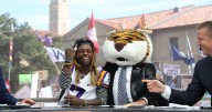 Before ending his career, Lee Corso picks LSU one last time