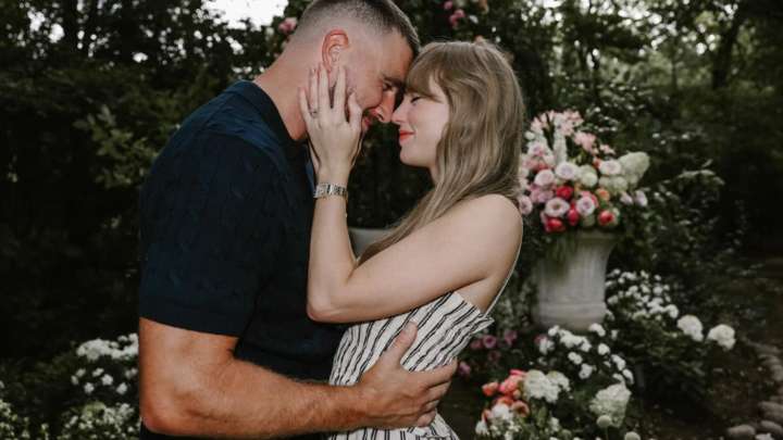 Taylor Swift se Casa: Cantante Publica Mensaje de Compromiso con Travis Kelce