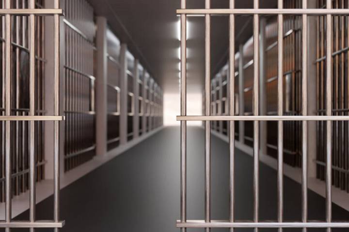 Maryland Sen. Van Hollen, lawmakers tour Baltimore ICE facility after they were denied entry