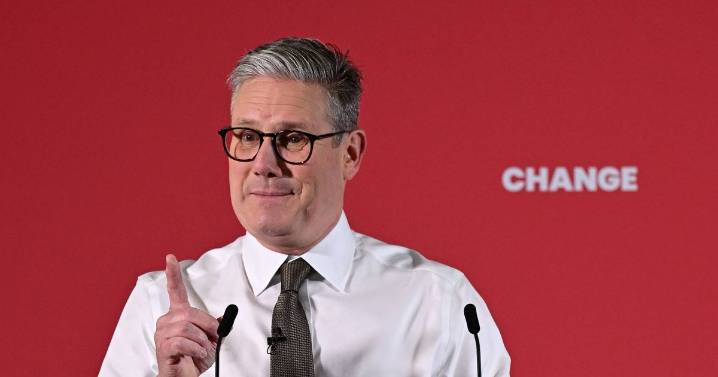 Keir Starmer's No 10 shake-up as Reform UK threat grows