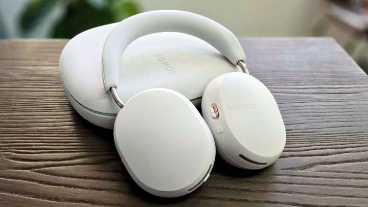Wi-Fi headphones are coming: Here's why they'll change how you listen to music, and how they're going to work