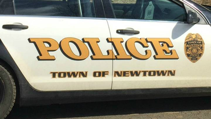 1 dead, 4 injured after driver misses curve and crashes into tree in Newtown: police