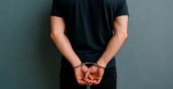 Detienen en Morelia a hombre acusado de fraude contra su propio hermano