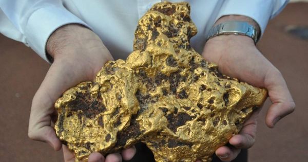 Hallazgo del siglo | Desentierran de oro a miles de metros bajo tierra y pertenece a un solo país
