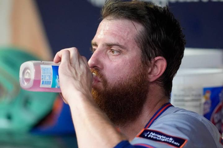 Yankees sign Paul Blackburn after release from Mets