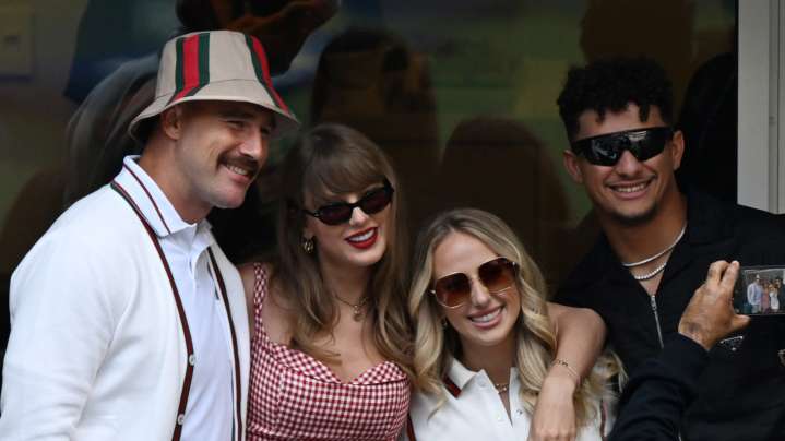 Proof Taylor Swift Hasn't Cut Off Brittany Mahomes For Her Rumored Trump Support (Yet)