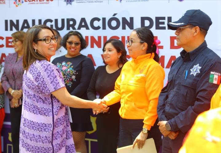 Refuerza Azucena Cisneros atención integral a mujeres víctimas de violencia