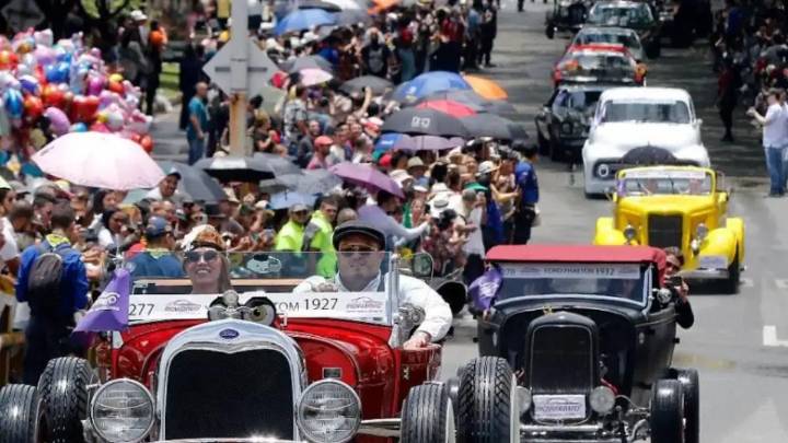 Bogotá celebrará su cumpleaños con desfile de carros antiguos