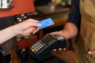 Aumenta la morosidad en tarjetas de crédito entre los jóvenes de Estados Unidos