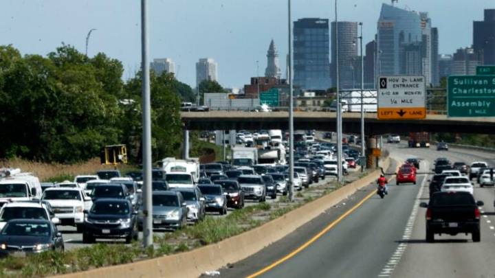 The best and worst times to hit the road Labor Day weekend