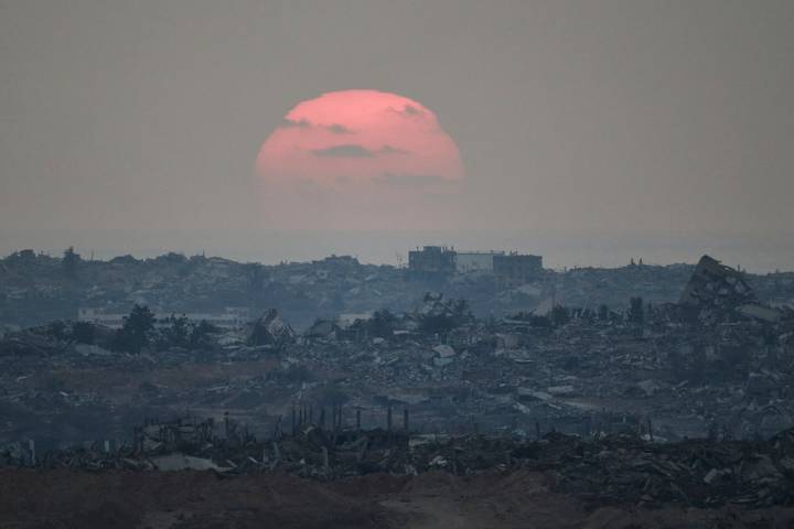 Trump Backs Israel's Gaza Military Campaign as Netanyahu Foresees Final Stage of War
