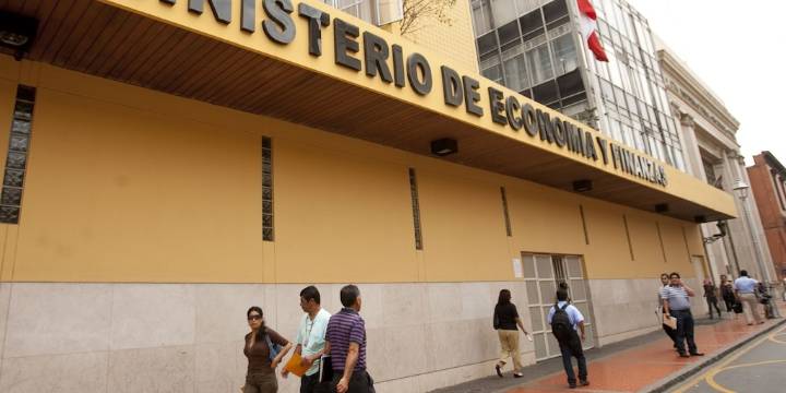 Modifican cláusula anticorrupción en contratos de Asociaciones Público Privadas para reforzar transparencia