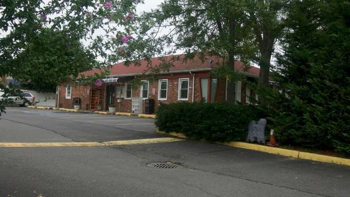 Legal battle reignites over mosque expansion in Oyster Bay