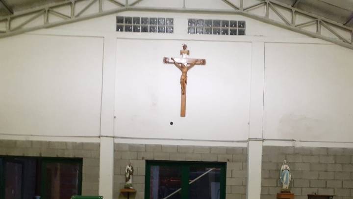 Delincuentes provocaron diferentes daños en un templo de Varela
