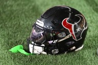 Texans Signing WR Juwann Winfree