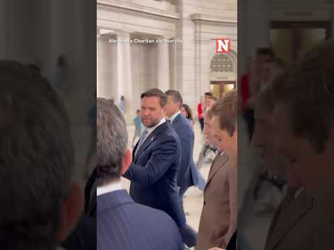 JD Vance, Pete Hegseth Heckled Visiting Guard Members At Shake Shack