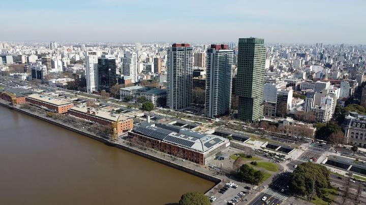 Nuevo Madero crece. La zona suma el espectacular terreno de Independencia y Azopardo