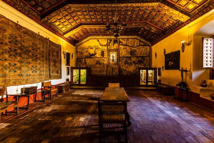 Un monasterio de Segovia del siglo XV reabre para dar a conocer su arte y reivindicar al rey Enrique IV el Impotente