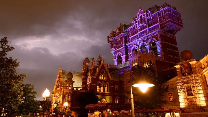 If You Thought Disney Wait Times Were High In Orlando, Just Wait 'Til You Head To DisneySea In Tokyo