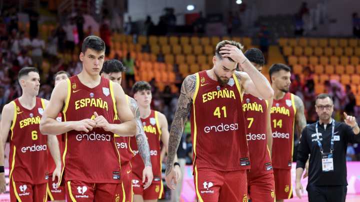 España debuta con un ridículo ante Georgia