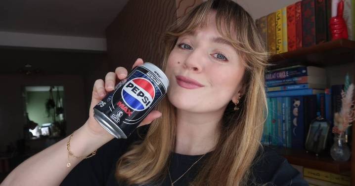 Pepsi Max lover gives up her favourite drink and its shocked at health benefits