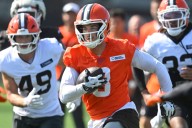 Raiders trade for QB Kenny Pickett after injury to Aidan O’Connell