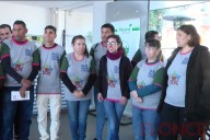 Estudiantes del CEMI confeccionaron las bolsas que se entregan en la feria Paraná Lee