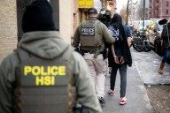 Gobierno de Trump asegura que ha detenido a más 300 mil migrantes desde enero