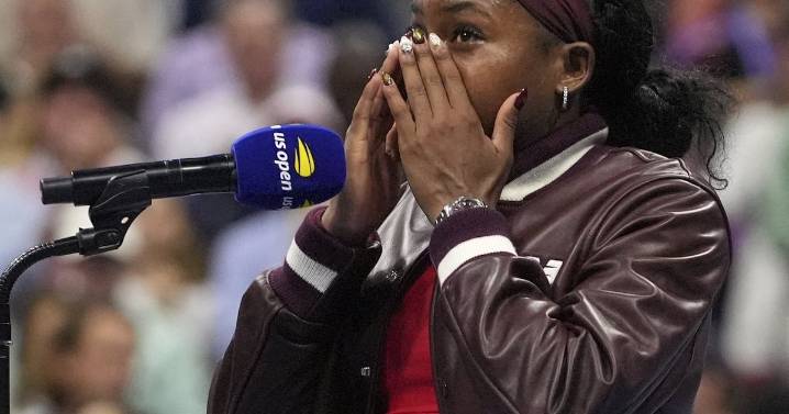 Coco Gauff wipes away tears at the U.S. Open