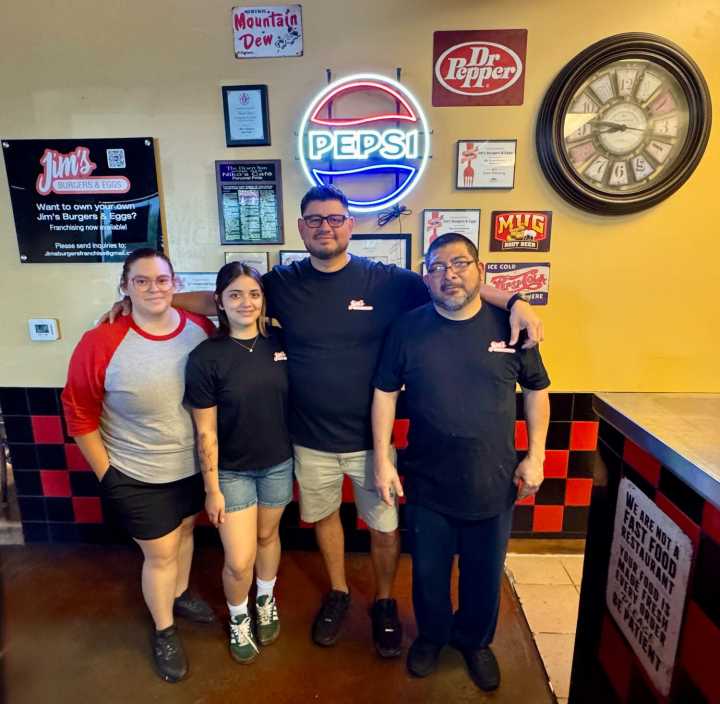 Surprise man helps Carreon the tradition of beloved restaurant