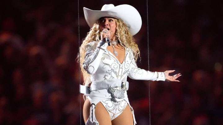 Con Beyoncé, Dua Lipa o Aitana, los conciertos son la nueva pasarela de las marcas de lujo