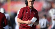 In test of loyalties, former Virginia Tech coach Frank Beamer wears South Carolina black for son