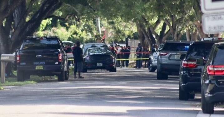 1 dead in shooting near Bak Middle School in West Palm Beach