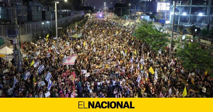 Miles de israelíes salen a las calles de Tel Aviv para rechazar el plan de Netanyahu de ocupar Gaza