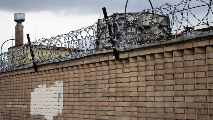 Detenido un hombre de 28 años tras intentar violar a una mujer sin hogar de 61 años en Portugal